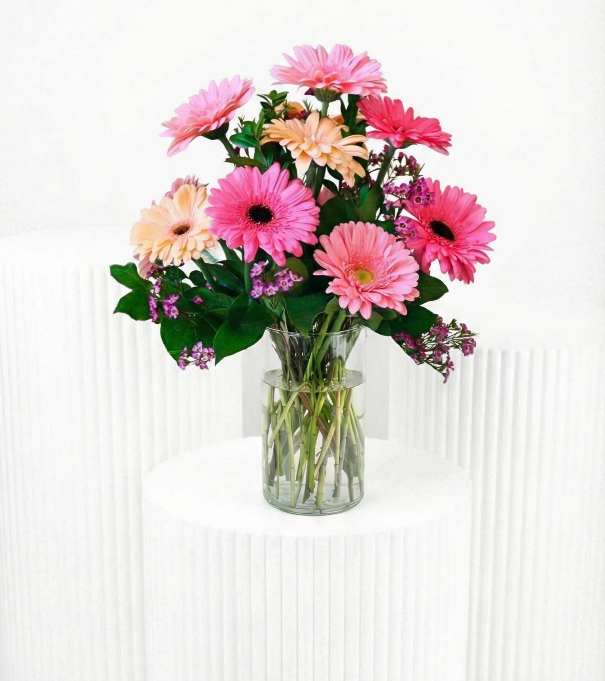 Floral Embrace - BB Flowers UAE